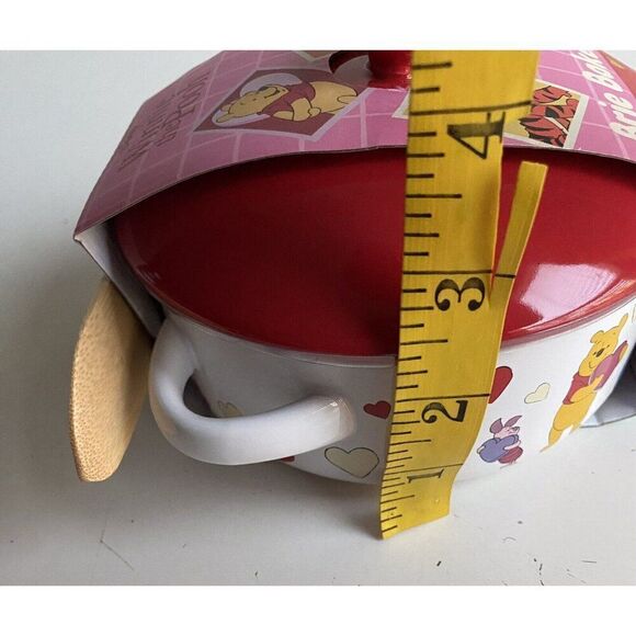 Disney Winnie the Pooh Tigger Piglet Eeyore Valentines Brie Baker & Wood Spoon - Picture 12 of 13